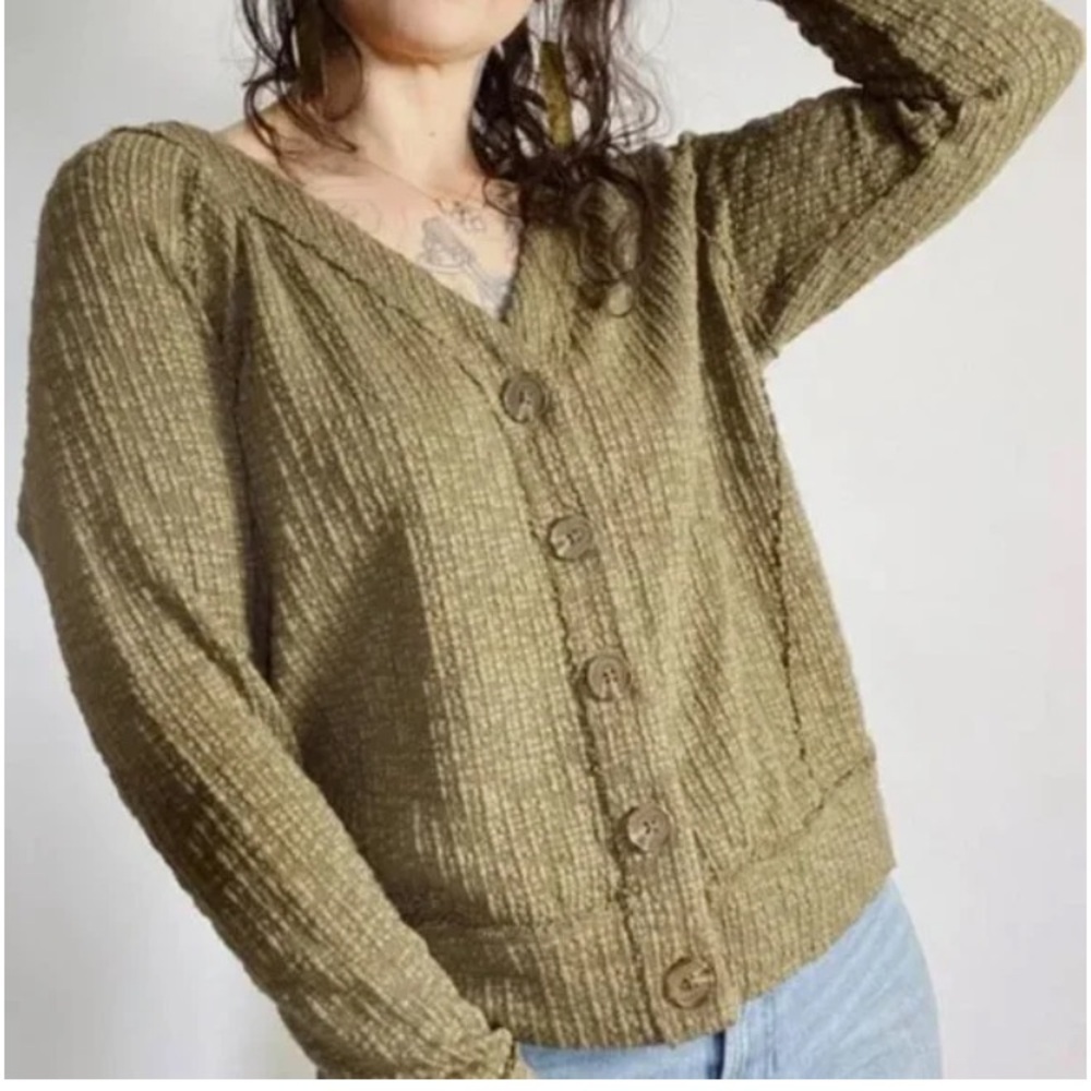 Vince Camuto Knit Button Front Chunky Slouchy Cardigan Sweater Olive Size Medium
